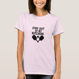 Camiseta Stay Out of My Kitchen Premium
