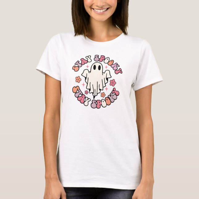 Camiseta Stay Spooky Retro Halloween | Fantasma Cuta (Anverso)