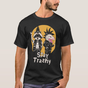 Camiseta Stay Trashy Opossum Raccoon Rock