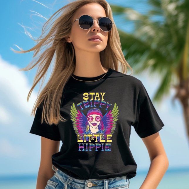 Camiseta Stay Trippy Little Hippie T-Shirt (Subido por el creador)