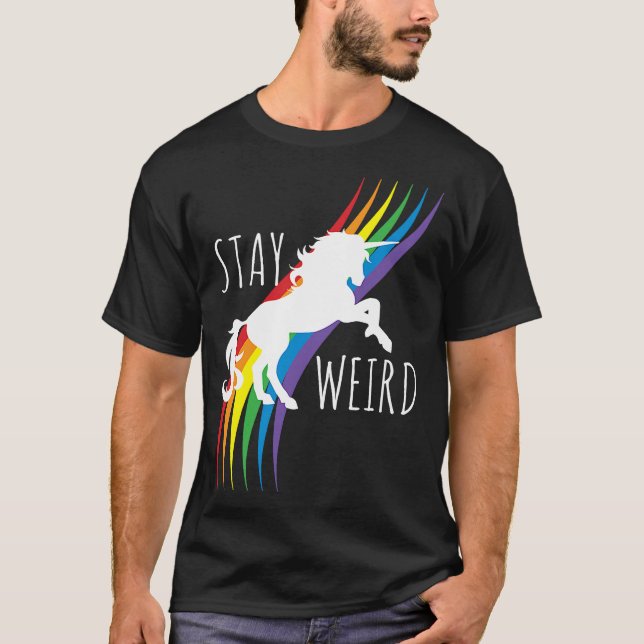 Camiseta Stay Weird Magic Rainbow Unicorn (Anverso)