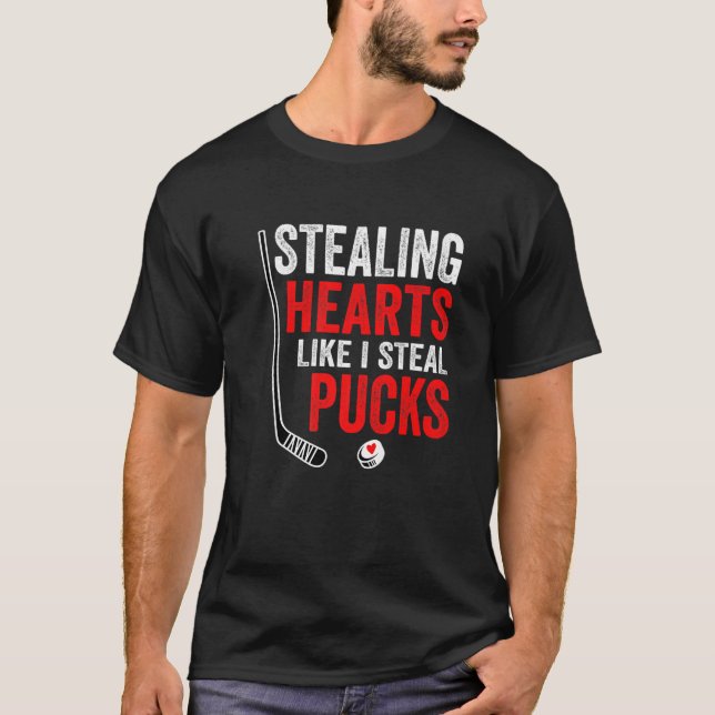 Camiseta Stealing Heart Like I Steal Pucks Valentines Day H (Anverso)