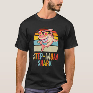 Camiseta Step Mom Shark Pajamas Retro Line for Mother's Da