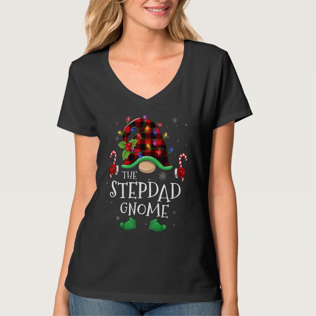 Camiseta Stepdad Gnome Buffalo Plaid Matching Family Christ (Anverso)