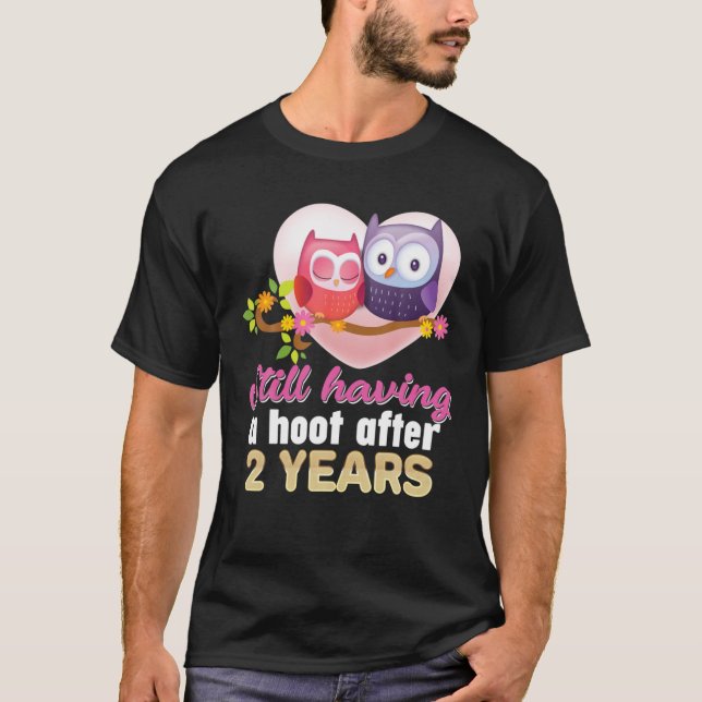 Camiseta Still Having A Hoot After 2 Year 2Nd Wedding Anniv (Anverso)