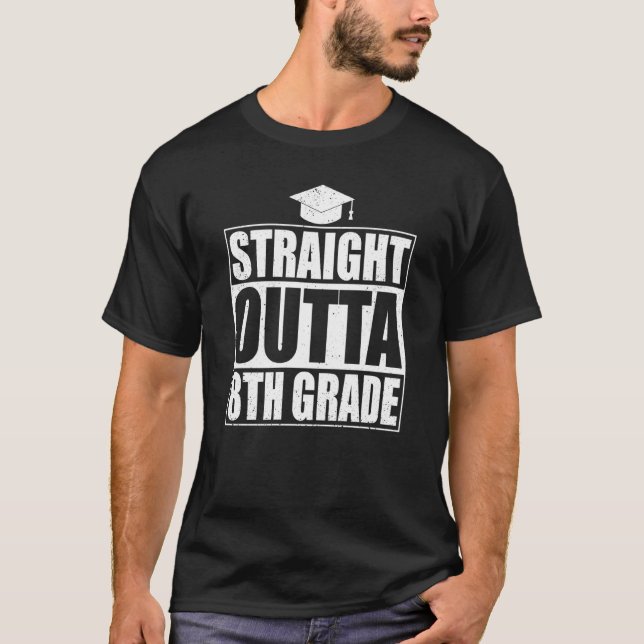 Camiseta Straight Outta 8th Grade Graduation Eighth Grade (Anverso)