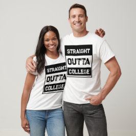 Camiseta Straight Outta College