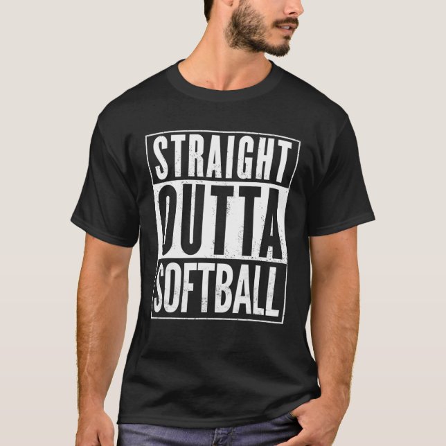 Camiseta Straight Outta Softball Funny (Anverso)