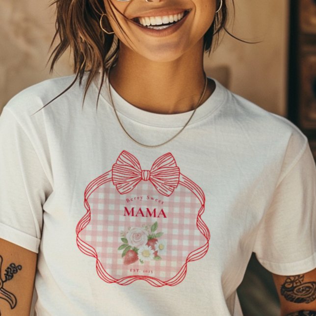 Camiseta Strawberry Woodland Baby Shower (Subido por el creador)