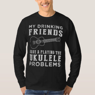 Camiseta Strum & Sips: Mis amigos que beben y su Ukulel