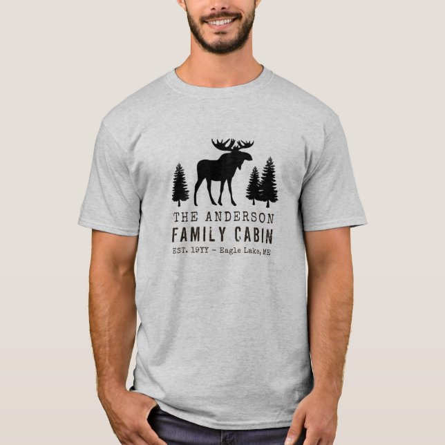 Camiseta Su familia Nombre Cabina Moose Pine Tree Silhouett (Anverso)