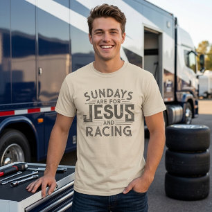 Camiseta Su "Los domingos son para Jesús y las carreras"