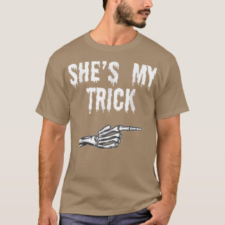Camiseta Su traje de halloween coincidente con mujeres de d