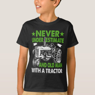 Camiseta Subestimar a un viejo con un tractor
