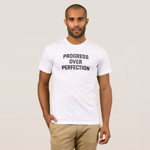 Camiseta Sudadera con 'Enfócate en el Progreso No en la Per