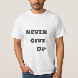 Camiseta sudorosa con texto impreso