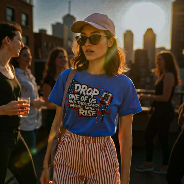 Camiseta Suelta uno de nosotros (Subido por el creador)