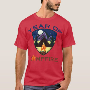 Camiseta Suma de parrillada de parrilladas de Año de Fogata