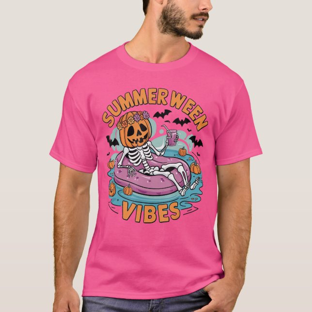 Camiseta Summerween Vibes Halloween Summer Fun Flamingo Ske (Anverso)