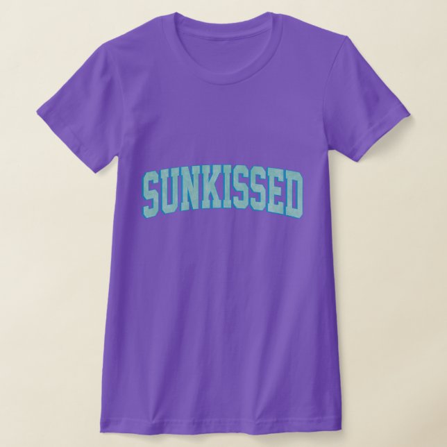 CAMISETA SUN KISSED 😎 (Distribución)