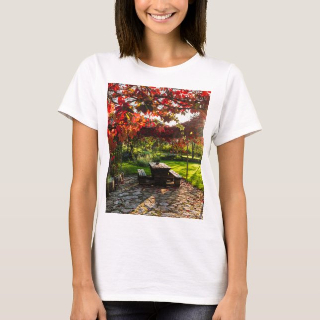 Camiseta Sun through autumn leaves, Croatia (Anverso)