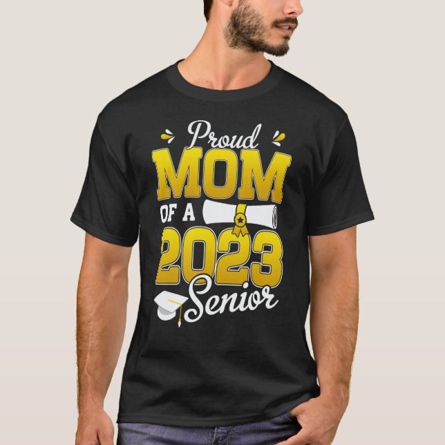 Camiseta Sunflower 2023 Proud Mom Of A 2023 Senior Graduati (Anverso)