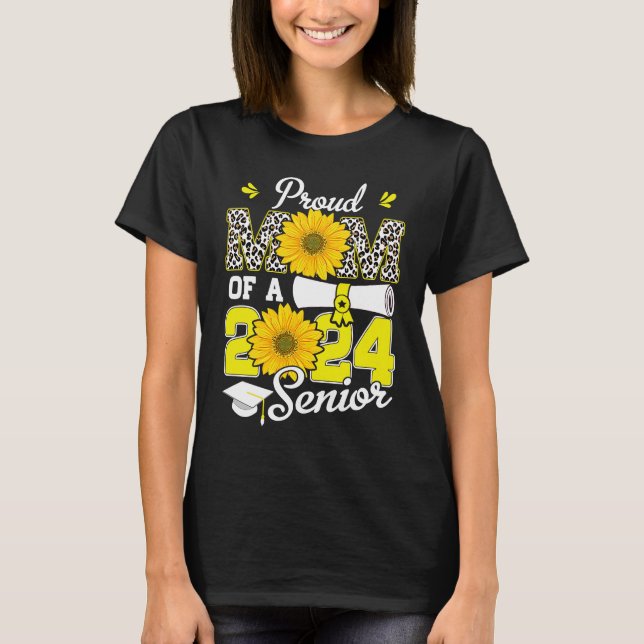 Camiseta Sunflower Leopard  Proud Mom of a Class of 2024 24 (Anverso)