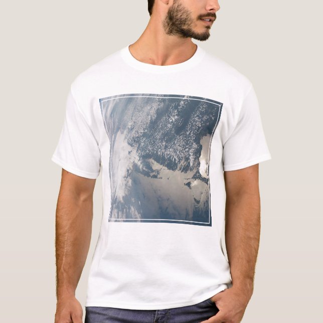 Camiseta Sunglint En Las Aguas De La Tierra. (Anverso)