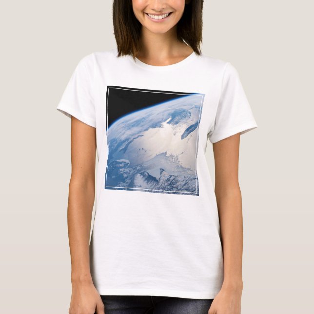 Camiseta Sunglint Frente Al Golfo De San Lorenzo En Canadá. (Anverso)