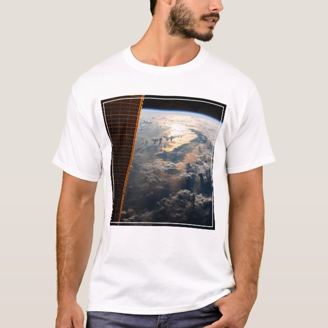 Camiseta Sunglint Viene Del Mar De Celebes En El Sudeste As (Anverso)