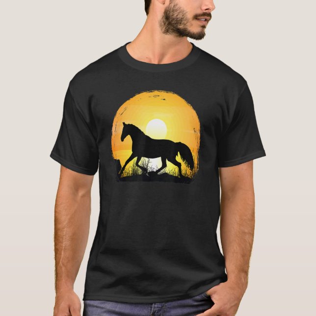Camiseta Sunset Horse Breed Silhouette   Warmblood (Anverso)
