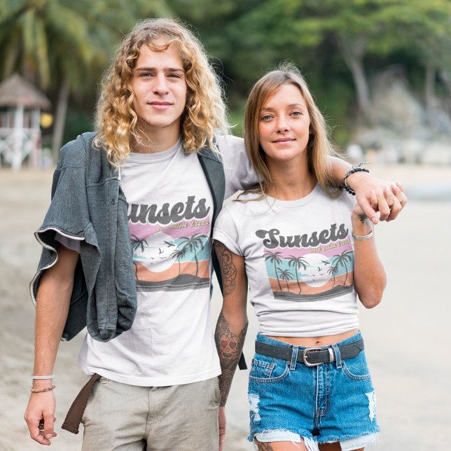 Camiseta Sunset retro y palmera (Subido por el creador)