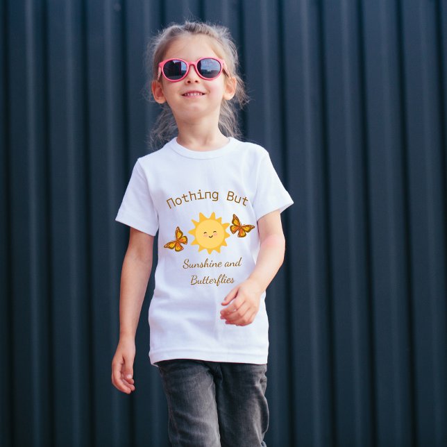 Camiseta "Sunshine and Butterflies" (Subido por el creador)