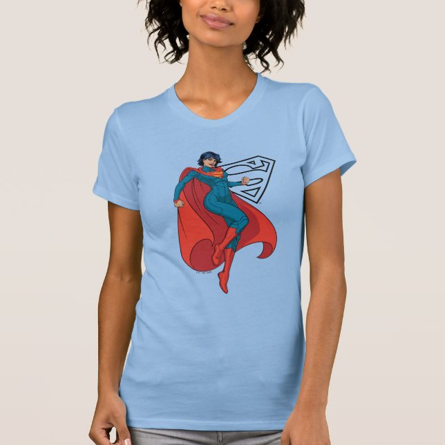 Camiseta Supergirl abusando de un traje azul (Anverso)