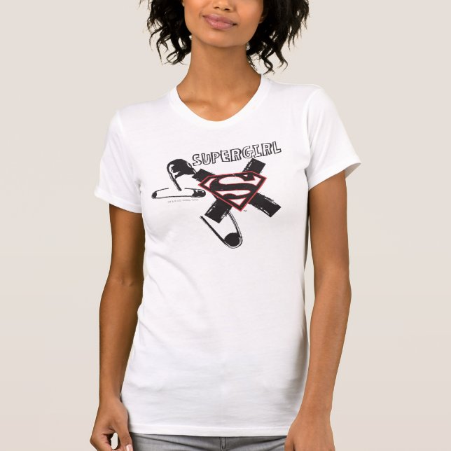 Camiseta Supergirl Black Safety Pins (Anverso)