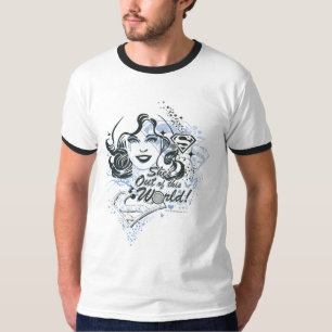 Camiseta ¡Supergirl está fuera de este mundo!