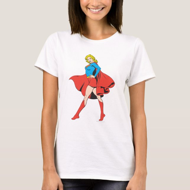 Camiseta Supergirl golpea una cadera (Anverso)