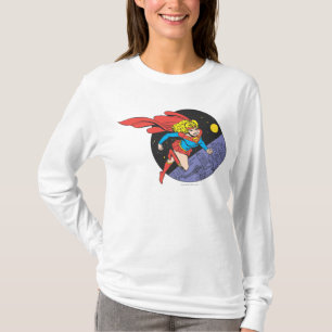 Camiseta Supergirl salta en espacio