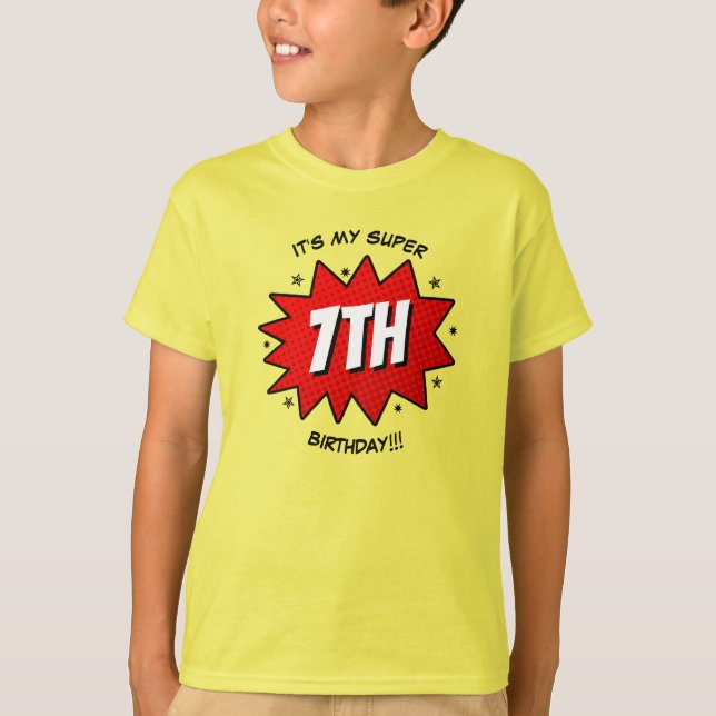 Camiseta Superheroína cómic cualquier cumpleaños de edad (Anverso)