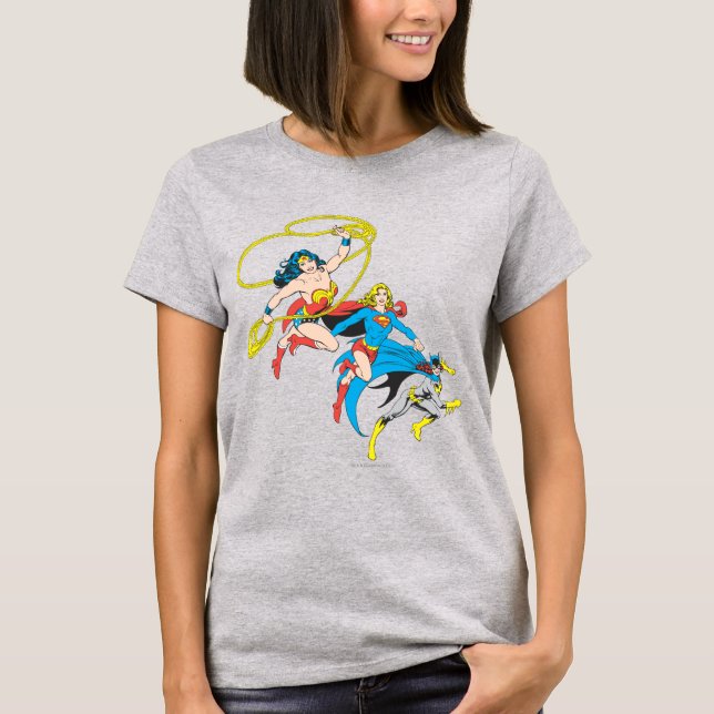 Camiseta Superheroínas saltan (Anverso)
