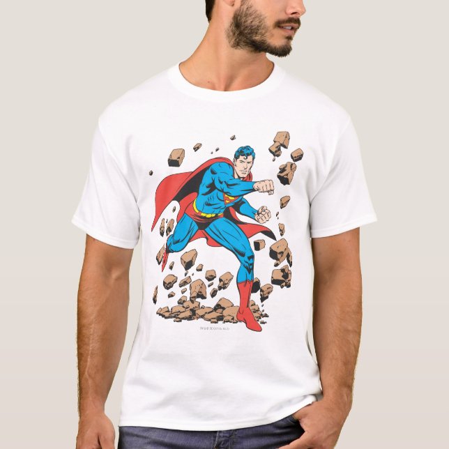 Camiseta Superman Runs in Rubble (Anverso)