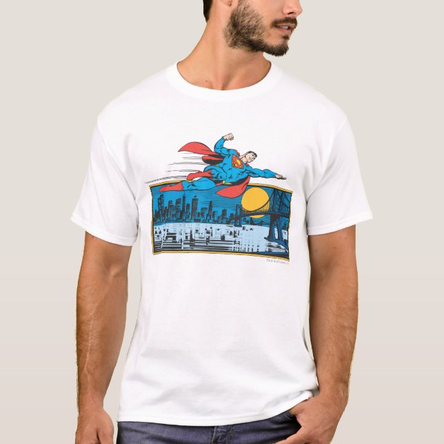 Camiseta Superman vuela por la ciudad (Anverso)