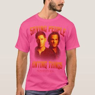 Camiseta Supernatural Dean Sam: Salvando a la gente cazando