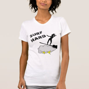 Camiseta Surf duro como una bruja