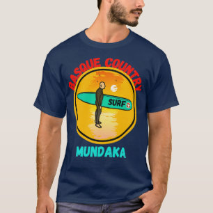 Camiseta surf en el campo basque de mundakaTShirt
