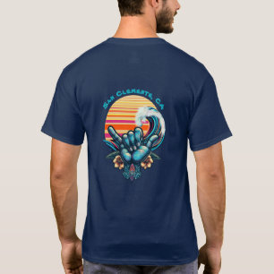 Camiseta Surfing a un Big Wave-Hand Symbol-Retro Style