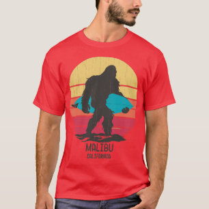 Camiseta Surfing Bigfoot Malibu California