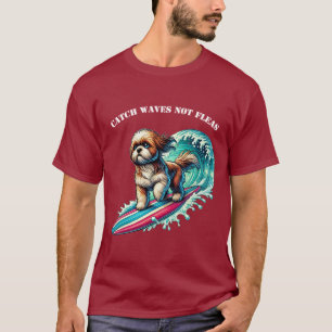 Camiseta Surfing de perro con una tabla de surf montando un