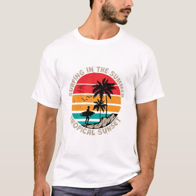 Camiseta Surfing en Verano (Anverso)