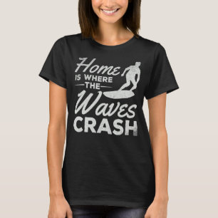 Camiseta Surfing Home Es Donde Las Olas Caen Surfista